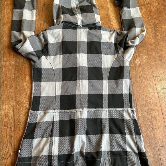 LA Kitty Women's Size Medium Black Grey Jacket Plaid Button Pockets Long Sleeves - Picture 8 of 8